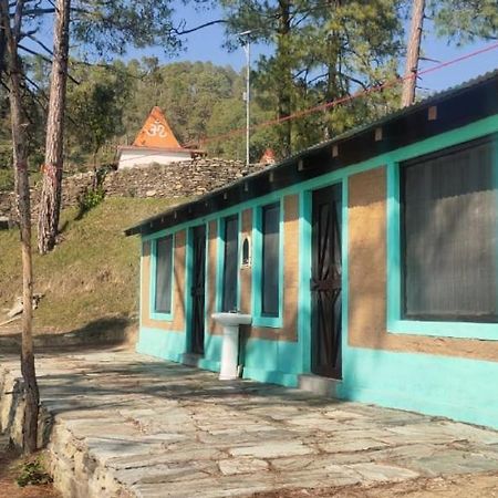 Joshi Cottage Бинсар Екстериор снимка