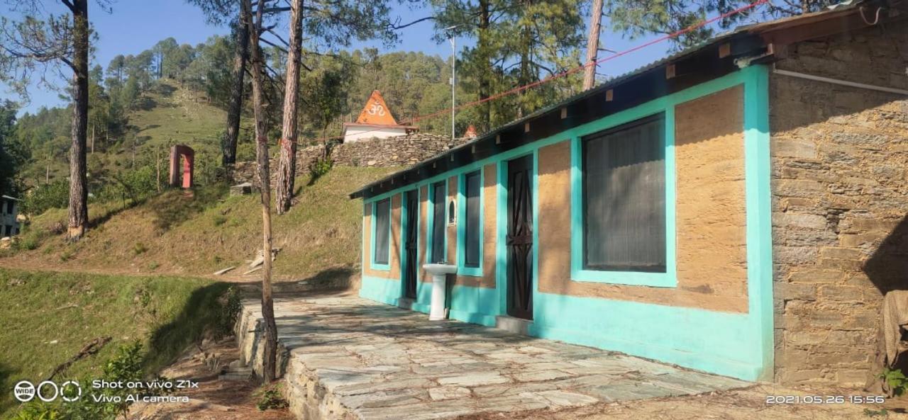 Joshi Cottage Бинсар Екстериор снимка